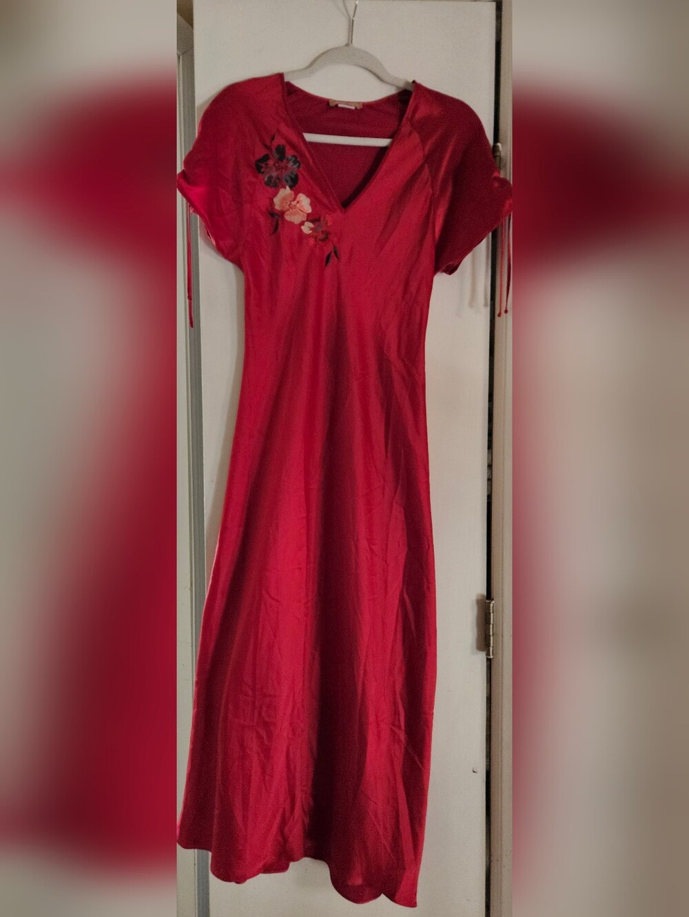 Vintage Y2K Sensara Red Satin Floral Embroidered Maxi Slip Dress Nightgown